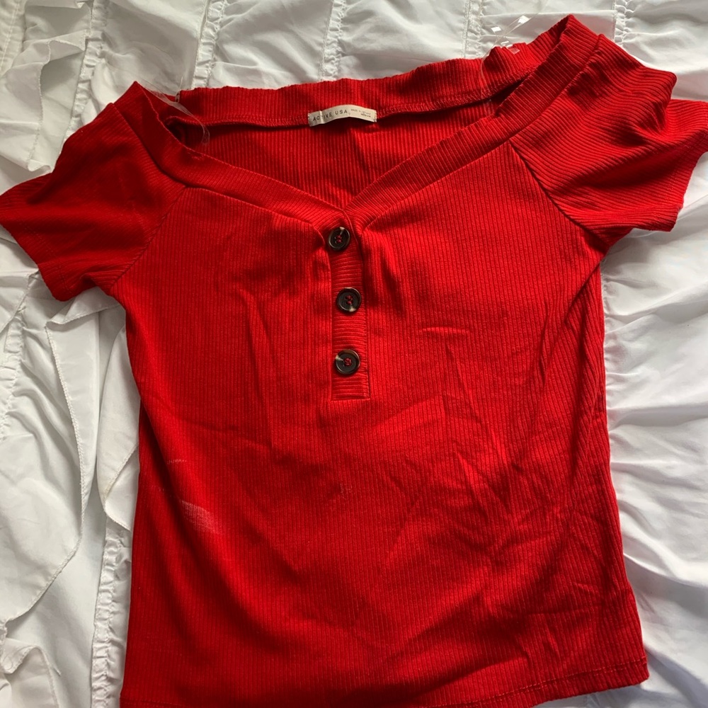 Cute red top with buttons